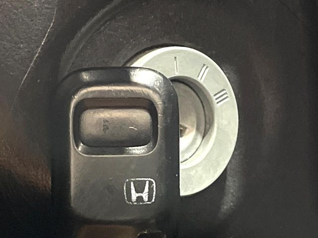 �y�L�[���X�z�������ꂽ�ꏊ����ł��{�^����Ńh�A�̊J���E�{�����ł���̂łƂ��Ă��֗�!�h�A�̌�������ɏ������邱�Ƃ�����܂����