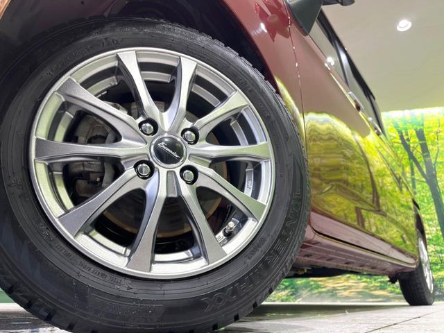 �y14�C���`�A���~�z�C�[���z�O�ςɃ}�b�`�����A���~�z�C�[���𑕒����Ă���܂��B�e��A���~�z�C�[����A�X�^�b�h���X�^�C�����戵�����Ă���܂��B���񂲑��k����������