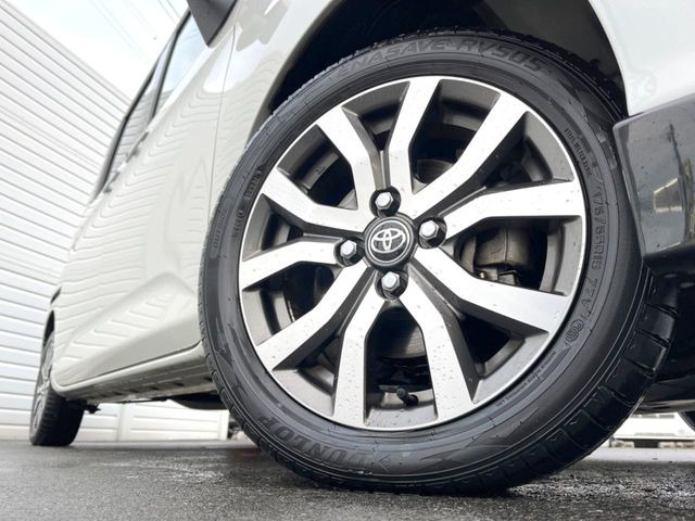 �y����15�C���`�A���~�z�C�[���z�O�ςɃ}�b�`���������A���~�z�C�[���𑕒����Ă���܂��B�e��ЊO�A���~�z�C�[����A�X�^�b�h���X�^�C�����戵�����Ă���܂��B���񂲑��k����������