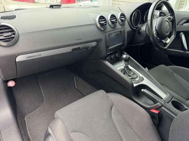 ���e���[�J�[�̐V�Ԃ���舵���Ă���܂��������ς���OK�ł�!���Ђ��A����������!