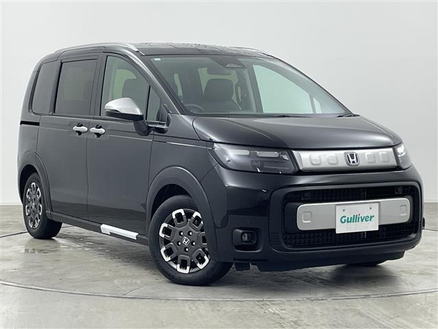 フリード1.5 e:HEV クロスター