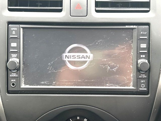 �y�����i�r�z�l�C�̏����i�r�𑕔����Ă���܂��B�i�r�̎g���₷���͂������A�I�[�f�B�I�@�\���[��!�L�����v�◷�s�͂������A�ʋ΂┃�����ȂǕ��i�̃h���C�u���y�����Ȃ�͂���