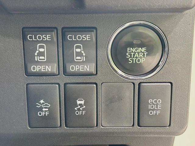 �y�X�}�[�g�A�V�X�g�z���s���ɑO���̎ԗ�����F�����A�Փ˂������Ȏ��͌x��ƃu���[�L�ŏՓˉ���Ɣ�Q�y�����A�V�X�g�B�����S�Ƀh���C�u�����y���݂��������܂��B