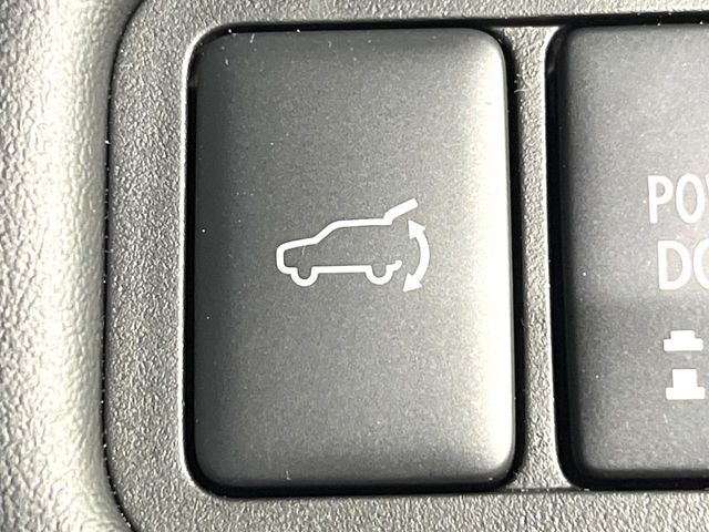 �y�p���[�o�b�N�h�A�z�X�}�[�g�L�[��^�]�Ȃ̃{�^�������������Ń��A�Q�[�g�������ŊJ���܂�!�ו��������Ă��鎞��A�����ʒu�ɂ���o�b�N�h�A��߂�ۂɕ֗��ȋ@�\�ł���