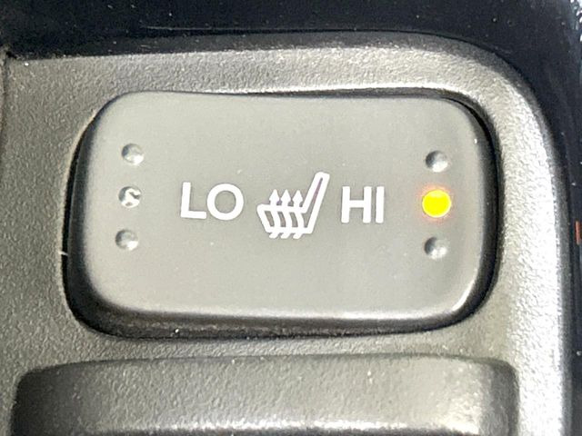 �y�V�[�g�q�[�^�[�z�������ɏd�󂷂�V�[�g�q�[�^�[!�G�A�R����葁�����܂��Ă����̂Ŋ�����̐l�����S�ł��ˁ�G�A�R���̉����͊������邩����A�Ƃ������ɂ����������߂ł��B