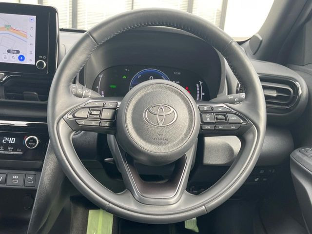 �y�����v�����X�e�A�����O�z�㎿�Ȋv���g�p���邱�ƂŁA��ɂ����������݂ƂĂ��^�]���₷���n���h���ł���