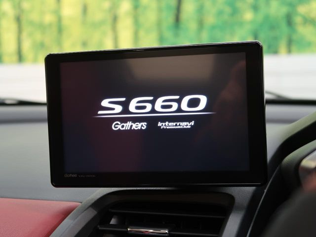 �y�����i�r�z�l�C�̏����i�r�𑕔��B�I�[�f�B�I�@�\���[�����Ă���ABluetooth�ڑ�����΂������̃X�}�z�ŉ��y���Đ��\!�����̉^�]������Ɋy�����Ȃ�܂�!!