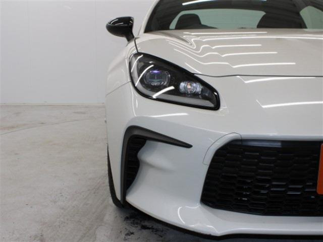 ���Ǝҗl�ւ̔̔��͂��f�肳���Ă��������܂��B �Ԍ������ԗ��̏ꍇ�́A�Ԍ����擾�������x�������z�ŕ\�����Ă���܂��B