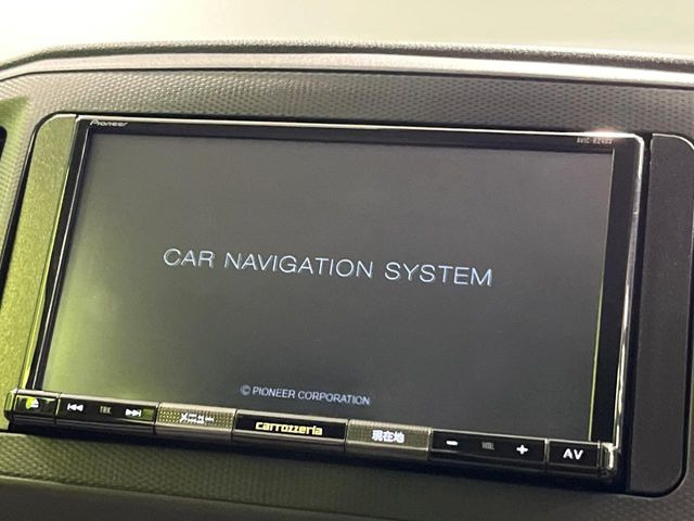 �y�i�r�Q�[�V�����z�g���₷���i�r�ŖړI�n�܂ł�������ē����Ă���܂��B�e��I�[�f�B�I�Đ��@�\���[�����Ă���A���Ԃ̉^�]������Ɋy�����Ȃ�܂�!!