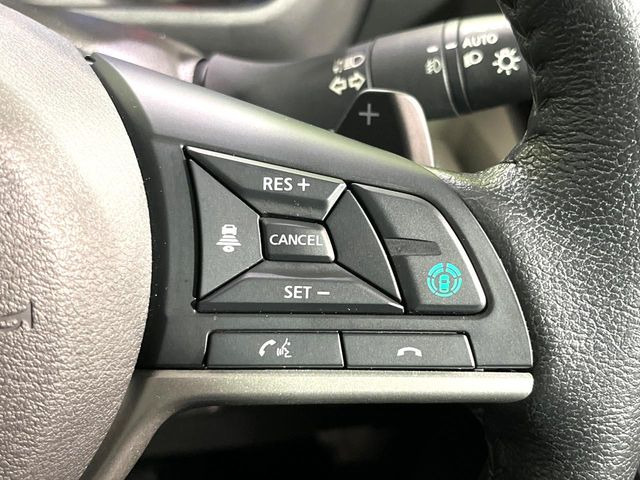 �y�}�C�p�C���b�g�z�������H�ł̒��������s���y��!!�a�؎��Ə��񑖍s�̃V�[���ŁA�A�N�Z���E�u���[�L�E�X�e�A�����O�������Ő��䂵�A�������^�]�̕��S���y�����Ă���܂���