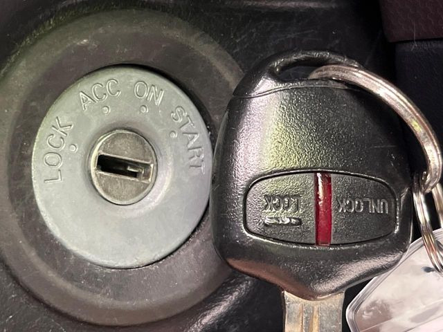 �y�L�[���X�z�������ꂽ�ꏊ����ł��{�^����Ńh�A�̊J���E�{�����ł���̂łƂ��Ă��֗�!�h�A�̌�������ɏ������邱�Ƃ�����܂����