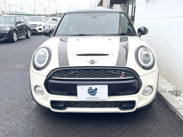 �������̒ʂ��Y��ȏ�Ԃ��ێ����Ă��邨�Ԃł����A�����ȃL�Y�̏󋵂⑼�̉ӏ��̂��ʐ^��������ł��܂��B�������̕��ł����S���Ă���������������l�A���q�l�̂���]�ɉ����ďo������育�Ή������Ă��������܂��B