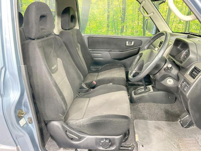 �^�]�ȃV�[�g���͎g�p�������Ȃ��A�ǍD�ȏ�ԂƂȂ��Ă��܂��B���J�Ɏg���Ă������Ƃ��悭�킩��܂��ˁB