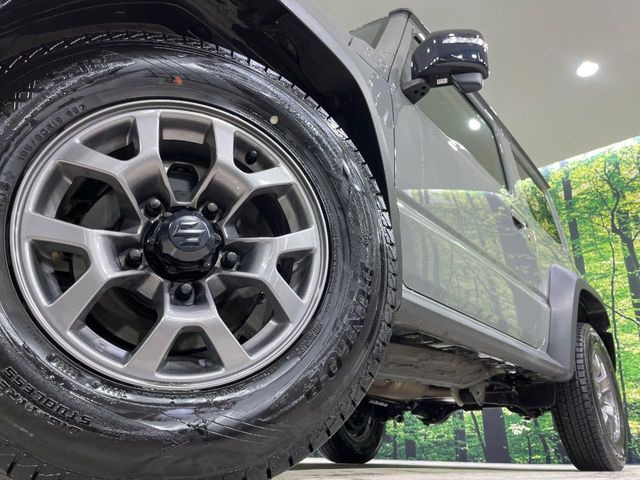 �y����15�C���`�A���~�z�C�[���z�O�ςɃ}�b�`���������A���~�z�C�[���𑕒����Ă���܂��B�e��ЊO�A���~�z�C�[����A�X�^�b�h���X�^�C�����戵�����Ă���܂��B���񂲑��k����������