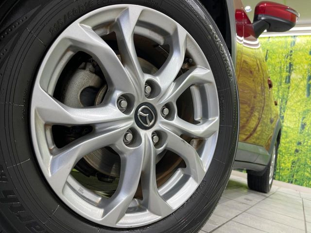 �y����16�C���`�A���~�z�C�[���z�O�ςɃ}�b�`���������A���~�z�C�[���𑕒����Ă���܂��B�e��ЊO�A���~�z�C�[����A�X�^�b�h���X�^�C�����戵�����Ă���܂��B���񂲑��k����������