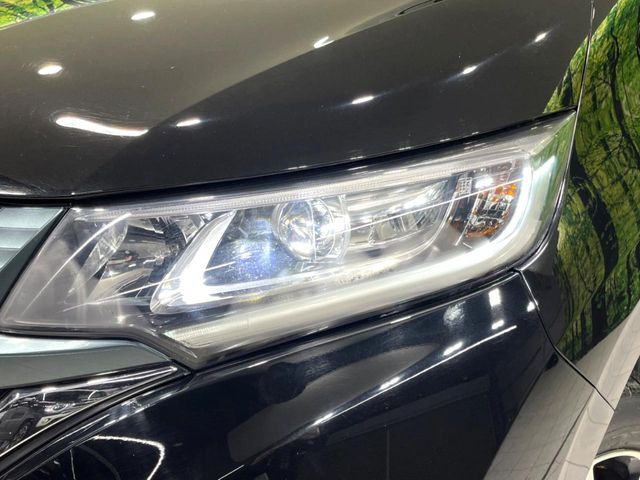 �yLED�w�b�h���C�g�z���V����ԑ��s�����ǍD�Ȏ��E���m�ۂ����S���ĉ^�]�ł��鍂�P�xLED�w�b�h���C�g�𑕔�!�_�����x�������A����d�͂��}�����Ă��܂��B