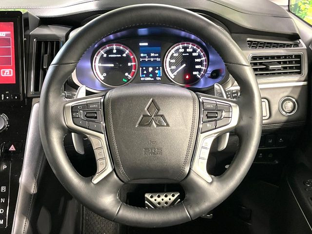 �y�����v�����X�e�A�����O�z�㎿�Ȋv���g�p���邱�ƂŁA��ɂ����������݂ƂĂ��^�]���₷���n���h���ł���