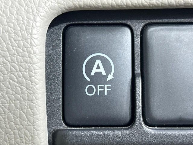 �y�A�C�h�����O�X�g�b�v�z�ԐM����a�؂Œ�Ԃ����ۂɃG���W�����~���A���ʂȔR���̏����}���܂��B�R��������ی�ɂȂ���@�\��G���W���̓u���[�L�𗣂��΍Ďn�����܂��B