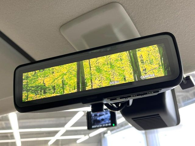 �y�f�W�^�����[���~���[�z��Ȃ̑傫�ȉו��⓯��҂Ō�����m�F���Â炢���ł����S!�J�������B�e�����ԗ�����̉f�������[���~���[���ɕ\���B�N���A�Ȏ��E�ŏ󋵂̊m�F���\�ł�!