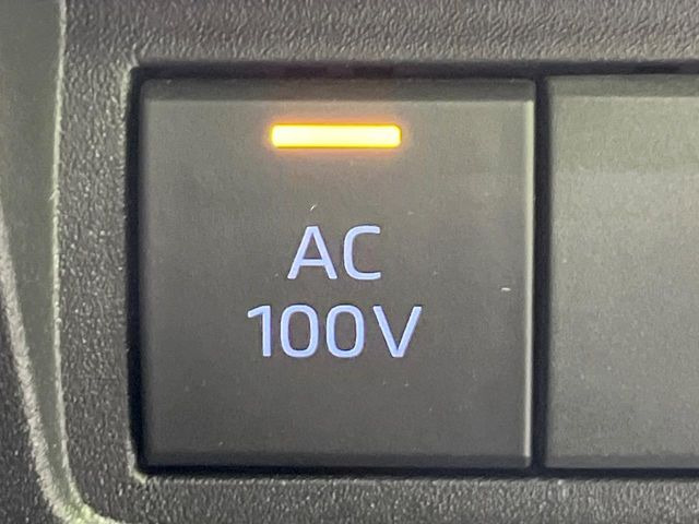 �y�A�N�Z�T���[�R���Z���g�z�L�����v��X�|�[�c�A�A�E�g�h�A�ł̃A�N�e�B�r�e�B�͂������A�ЊQ�E��d�̍ۂɏ����ɂ��Ȃ�AC100V�R���Z���g�𑕔���P�[�^�C��^�u���b�g�A�Q�[���@��̏[�d�ɂ���