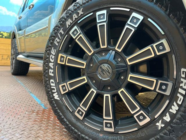 �y20�C���`�A���~�z�C�[���z�O�ςɃ}�b�`�����A���~�z�C�[���𑕒����Ă���܂��B�e��A���~�z�C�[����A�X�^�b�h���X�^�C�����戵�����Ă���܂��B���񂲑��k����������