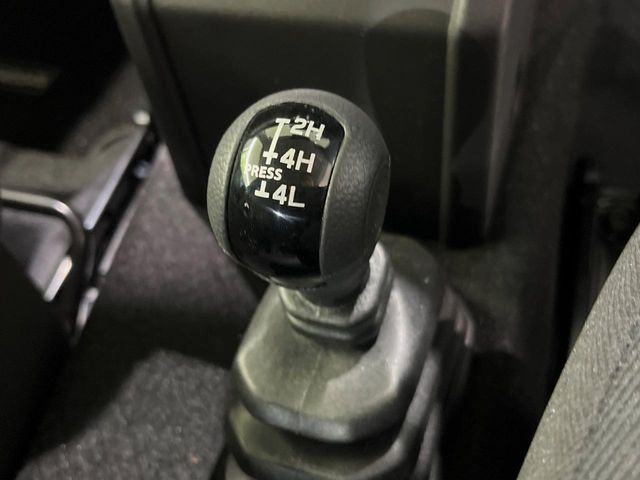 4WD�̂��Ԃł��̂ŁA�ᓹ�ł����S�ł���~��n�n��ɂ��Z�܂��̕��ȊO�ɂ��A�E�B���^�[�X�|�[�c����̕���~��n��֋A�Ȃ����@�������ɂ���������!