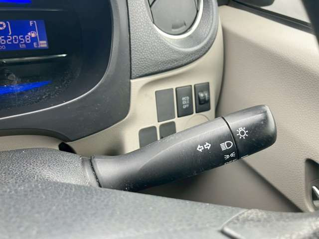 �C�ɂȂ邨�Ԃ�����܂�����E�̓d�b�ԍ����璼�ڂ��X�ɂ��₢���킹���������B�x�����@����ԗ����A��Ԃ܂łȂ�ł������������Ē����܂��B�X�^�b�t�ꓯ���A�����҂����Ă���܂��B