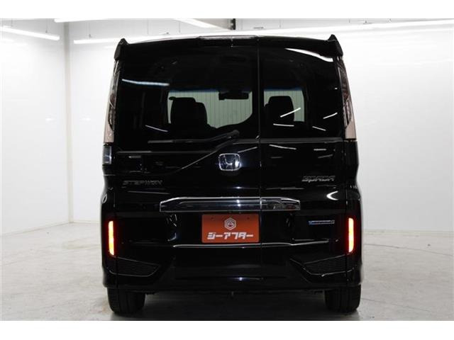 ���Ǝҗl�ւ̔̔��͂��f�肳���Ă��������܂��B �Ԍ������ԗ��̏ꍇ�́A�Ԍ����擾�������x�������z�ŕ\�����Ă���܂��B