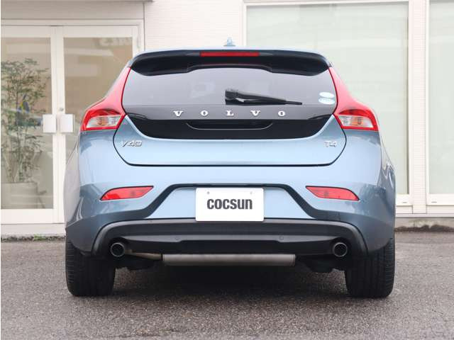 ���s�^�G���W���ɂ̓{���{�̔F�؂��擾����MOTUL�̍����I�C��SPECIFIC RBS0-2AE(0W-20)���g�p���܂��B