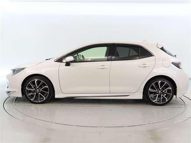 カローラスポーツ1.2 GZ