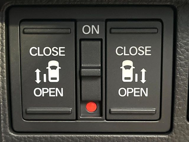 �y�����p���[�X���C�h�h�A�z�X�}�[�g�L�[��^�]�Ȃ̃X�C�b�`�Ō�ȗ����X���C�h�h�A�̊J���\���d��������͂����ăh�A���J����K�v�������A�����Ȃ��q�l�ł��ȒP�ɊJ���߂ł����K�ł���