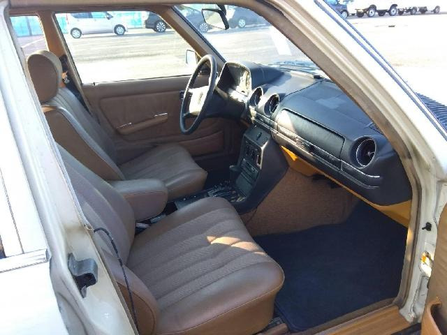 ミディアムクラス300D