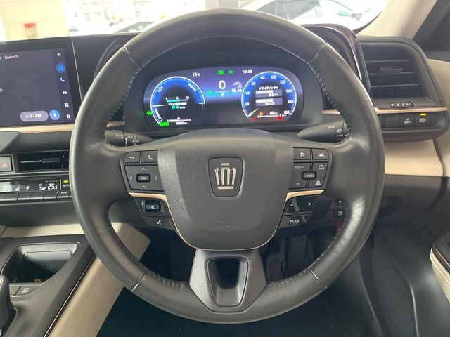 �y�����v�����X�e�A�����O�z�㎿�Ȋv���g�p���邱�ƂŁA��ɂ����������݂ƂĂ��^�]���₷���n���h���ł���