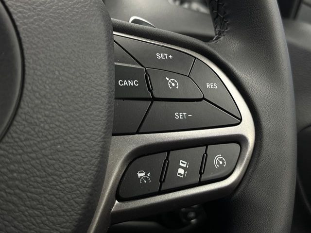 �����[�_�[�N���[�Y�R���g���[��:�O�̎ԂƂ̎Ԋԋ��������ɂƂ�A��葬�x�Ŏ������s���Ă���鎟����̃N���[�Y�R���g���[��!��ɍ������H�⎩���Ԑ�p���H�Ŏg�p����֗��ȋ@�\�ł�!