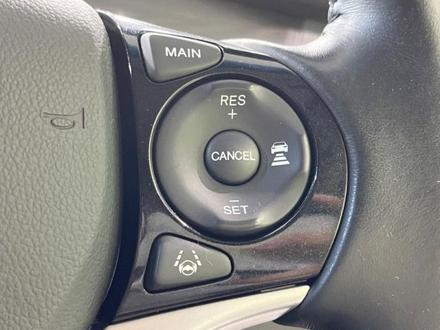 �y�A�_�v�e�B�u�N���[�Y�R���g���[���z�������H�ł̒��������s���y��!!�����ő��x��ۂN���[�Y�R���g���[�����A�Փˌy���V�X�e���ƘA�g���A�O���̎ԗ������m���ĎԊԂ�ۂ悤�ɑ��x���߂��Ă���܂�!!