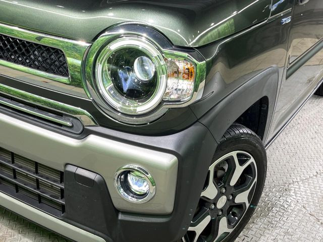 �yLED�w�b�h���C�g�z���V����ԑ��s�����ǍD�Ȏ��E���m�ۂ����S���ĉ^�]�ł��鍂�P�xLED�w�b�h���C�g�𑕔�!�_�����x�������A����d�͂��}�����Ă��܂��B