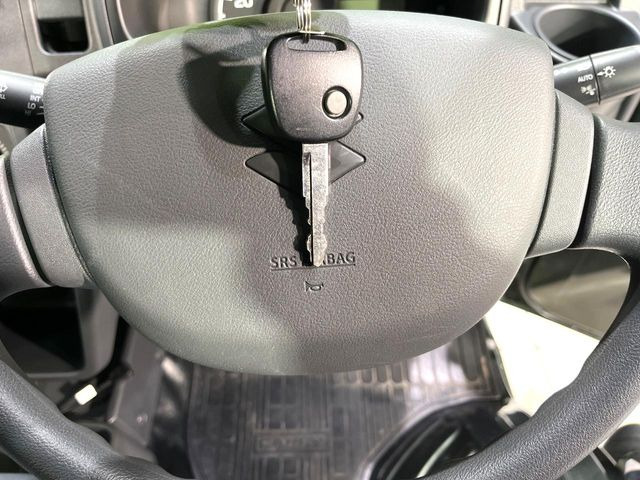 �y�L�[���X�z�������ꂽ�ꏊ����ł��{�^����Ńh�A�̊J���E�{�����ł���̂łƂ��Ă��֗�!�h�A�̌�������ɏ������邱�Ƃ�����܂����