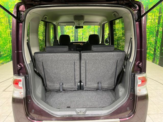 ���i�̂���������ʋ΁A���}���ɏ\���ȉ׎��X�y�[�X���m�ۂ��Ă���܂��B�Z�J���h�V�[�g��|���ƁA�傫�ȉו��̐ύڂ��\�ł���