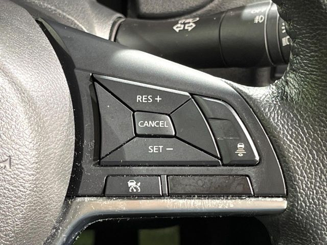 �y�C���e���W�F���g�N���[�Y�R���g���[���z�������H�ł̒��������s���y��!�����ő��x��ۂN���[�Y�R���g���[�����A�Փˌy���V�X�e���ƘA�g���A�O���̎ԗ������m���ĎԊԂ�ۂ悤�ɑ��x���߂��Ă���܂�!!