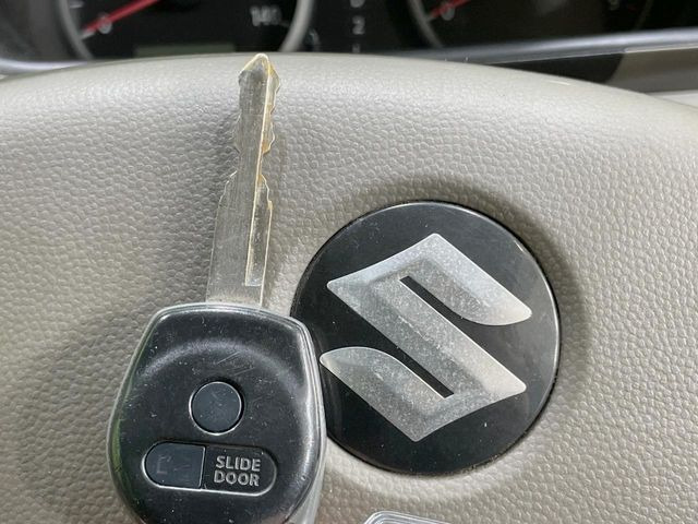 �y�L�[���X�z�������ꂽ�ꏊ����ł��{�^����Ńh�A�̊J���E�{�����ł���̂łƂ��Ă��֗�!�h�A�̌�������ɏ������邱�Ƃ�����܂����