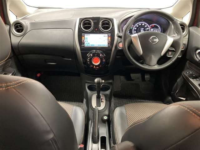 ノート1.2 メダリスト エマージェンシーブレーキ パッケージ