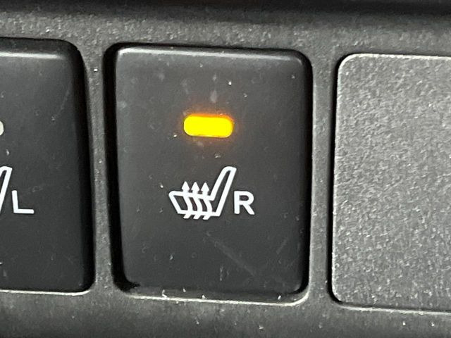 �y�V�[�g�q�[�^�[�z�������ɏd�󂷂�V�[�g�q�[�^�[!�G�A�R����葁�����܂��Ă����̂Ŋ�����̐l�����S�ł��ˁ�G�A�R���̉����͊������邩����A�Ƃ������ɂ����������߂ł��B