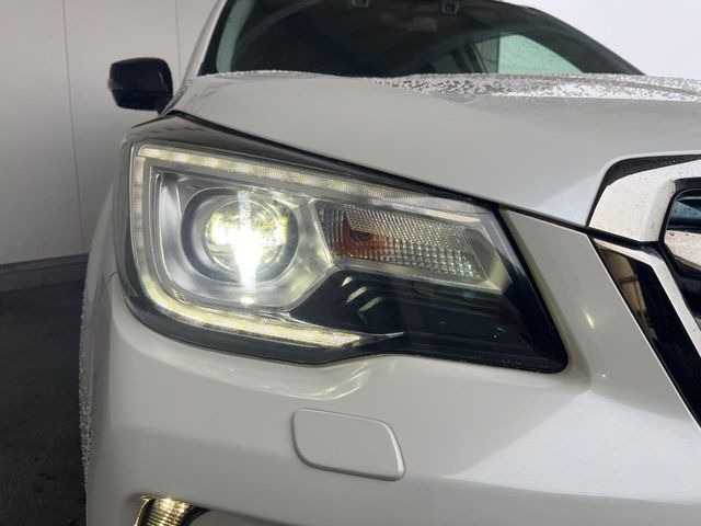 �yLED�w�b�h���C�g�z���V����ԑ��s�����ǍD�Ȏ��E���m�ۂ����S���ĉ^�]�ł��鍂�P�xLED�w�b�h���C�g�𑕔�!�_�����x�������A����d�͂��}�����Ă��܂��B