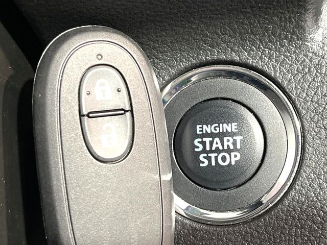 �y�L�[���X�X�^�[�g�V�X�e���z�J�o����|�P�b�g�ɓ��ꂽ�܂܂ł��h�A�̎{���E�������\�ȃX�}�[�g�L�[�𑕔��B�G���W���̃I���E�I�t�����J�M�����o���K�v����������Ƃ��Ă��֗��ł���