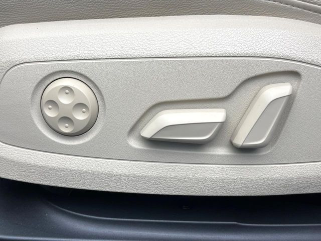 ���p���[�V�[�g:�V�[�g�ʒu��&ldquo;�O��Ɣw�������&ldquo;�p�x�̔��������\�ƂȂ�܂��B�蓮�ݒ�̃V�[�g�����A���ׂ₩�Ȑݒ肪�ł���̂��|�C���g�ł��B