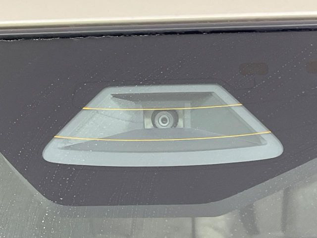 �y�X�Y�L �Z�[�t�e�B�T�|�[�g�z���s���ɑO���̎ԗ�����F�����A�Փ˂������Ȏ��͌x��ƃu���[�L�ŏՓˉ���Ɣ�Q�y�����A�V�X�g�B�����S�Ƀh���C�u�����y���݂��������܂��B