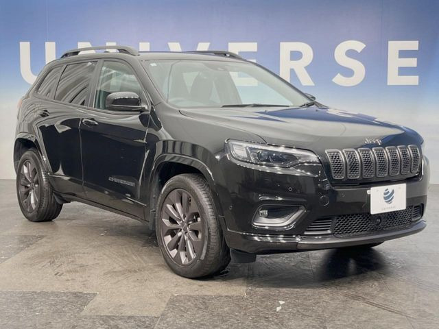 �������t�т̕ۏ؂̑��A���S�̍Œ�3�N�E���s�������ۏ�(�L��)�����p�ӁB�A���Ԃ����S���Ă��y���݂���������l�A�ۏؓ��e���[���͂������A�����_��&�I�C�������⃍�[�h�T�[�r�X���t�т��Ă���܂��B