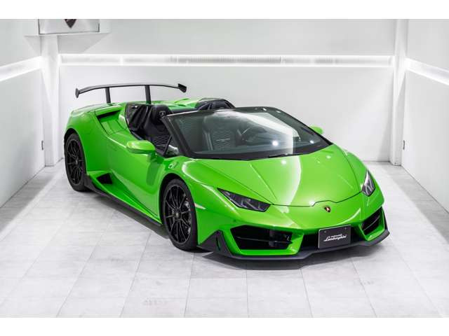 ウラカンスパイダーRWD