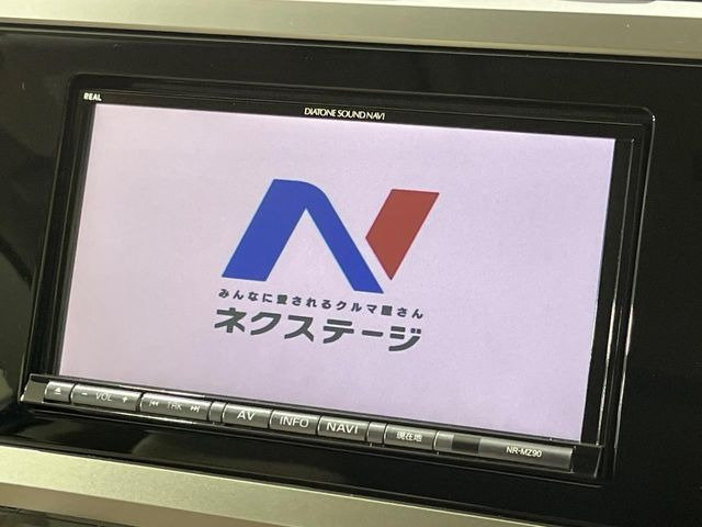 �y�i�r�Q�[�V�����z�g���₷���i�r�ŖړI�n�܂ł�������ē����Ă���܂��B�e��I�[�f�B�I�Đ��@�\���[�����Ă���A���Ԃ̉^�]������Ɋy�����Ȃ�܂�!!