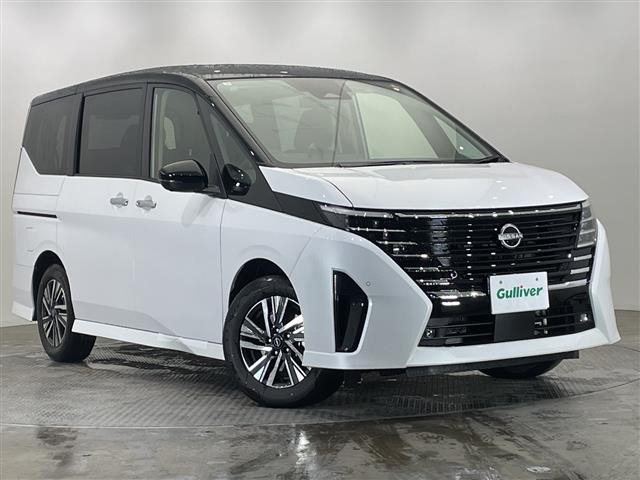 セレナ1.4 e-POWER ハイウェイスターV